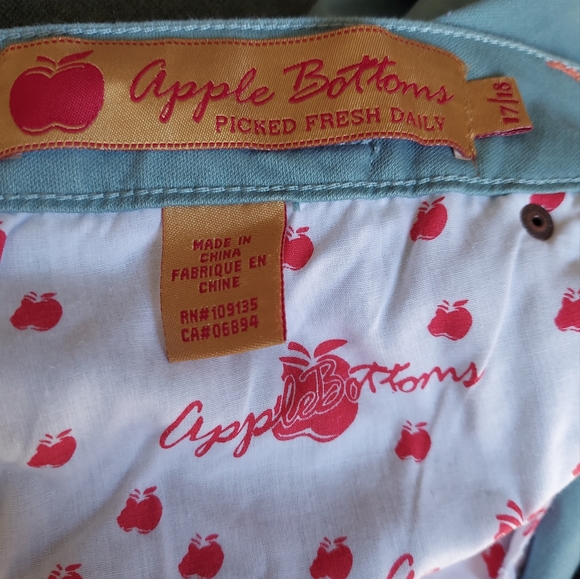 Apple bottoms embroidered demin capri size 17-18 nwt - Picture 10 of 11
